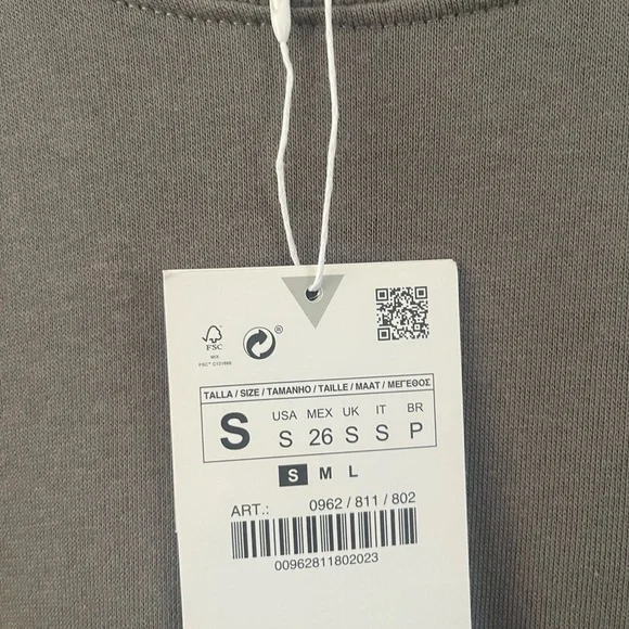 Women’s Zara, size small, taupe oversized sweatshirt midi dress with pockets - Picture 9 of 13